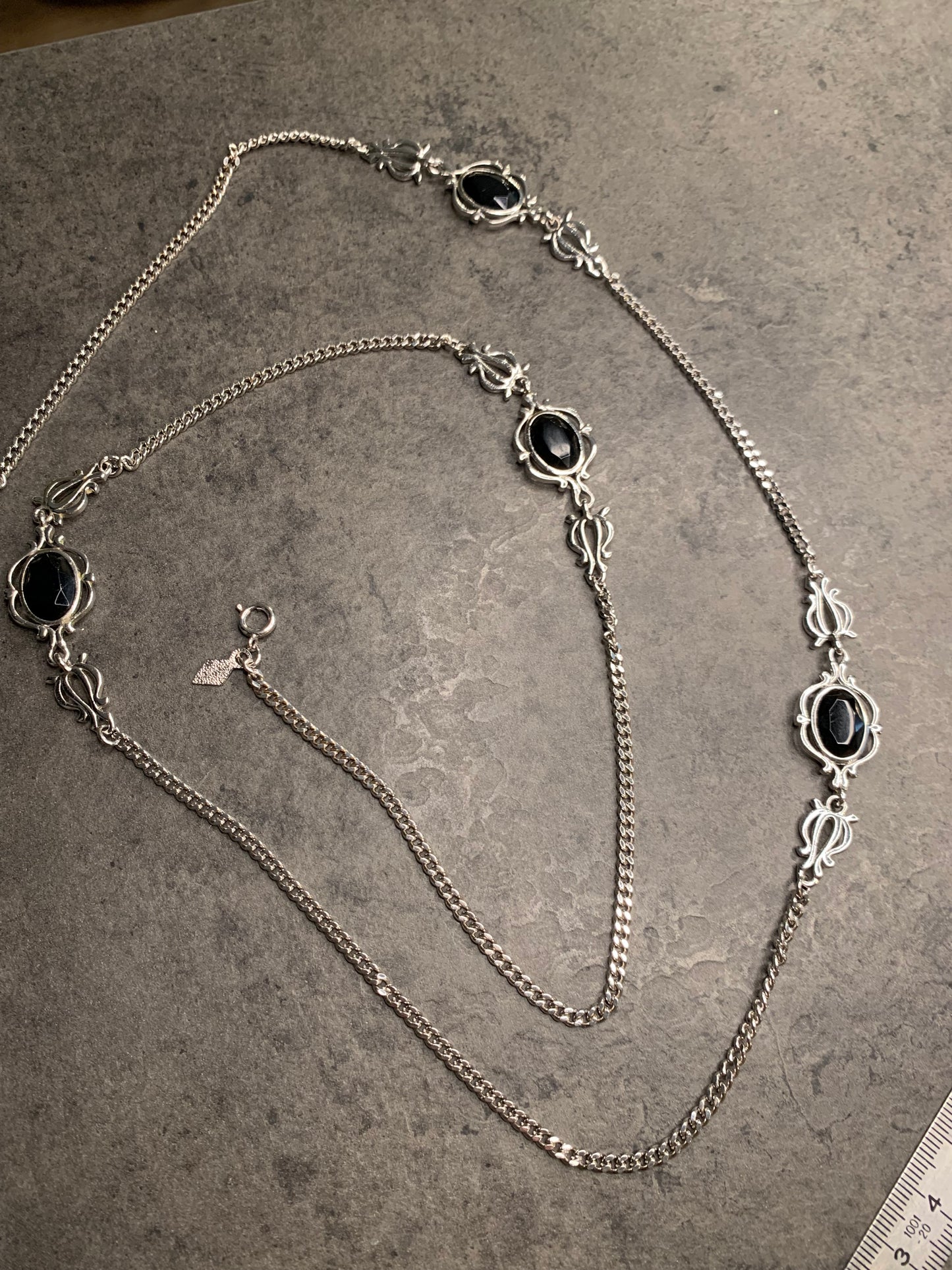 Collana Sarah Coventry 1976.