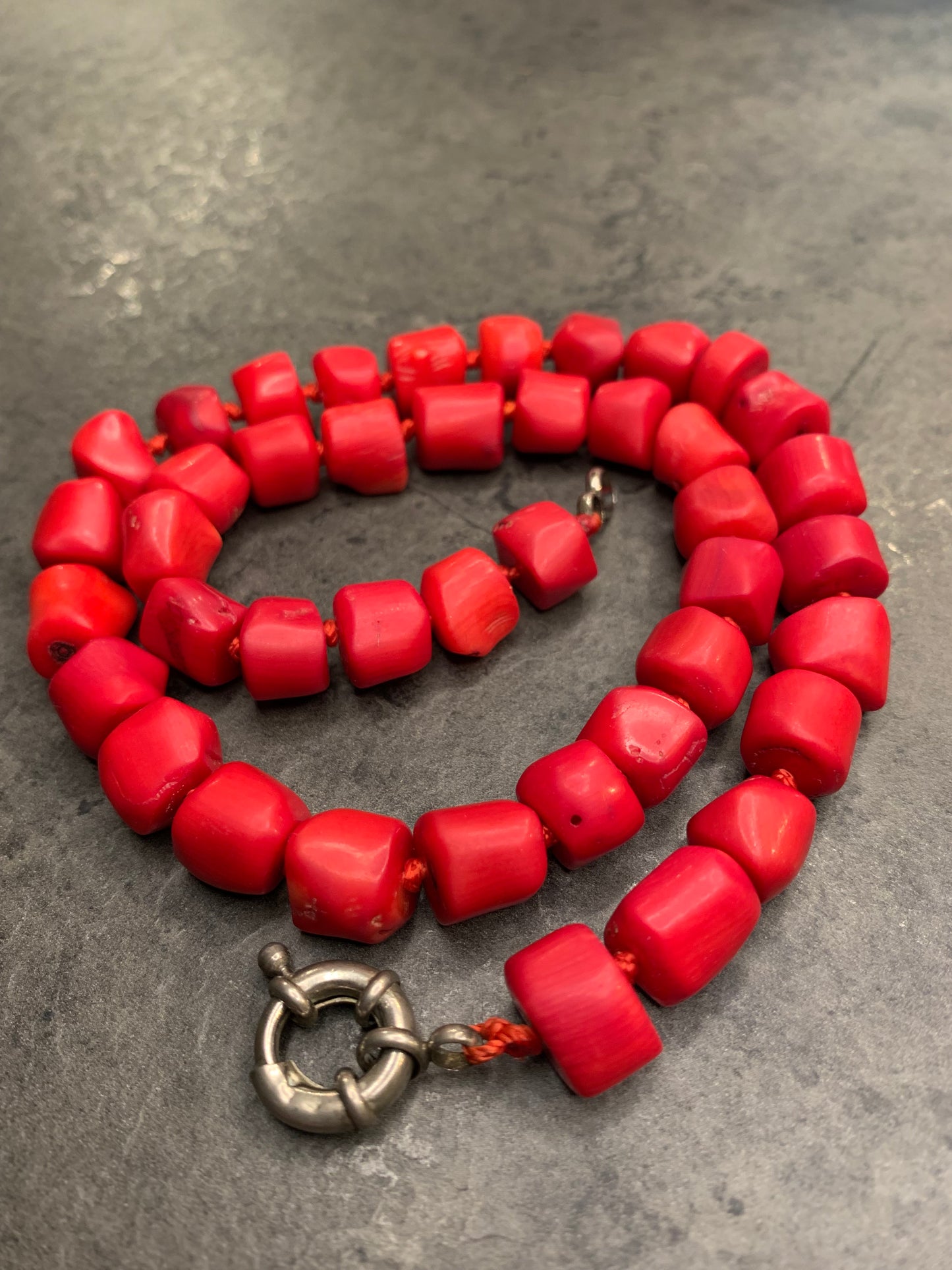 Collana corallo bambù