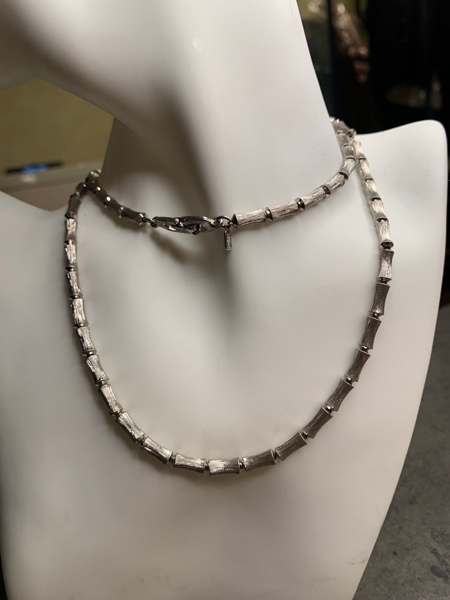 Collana Monet