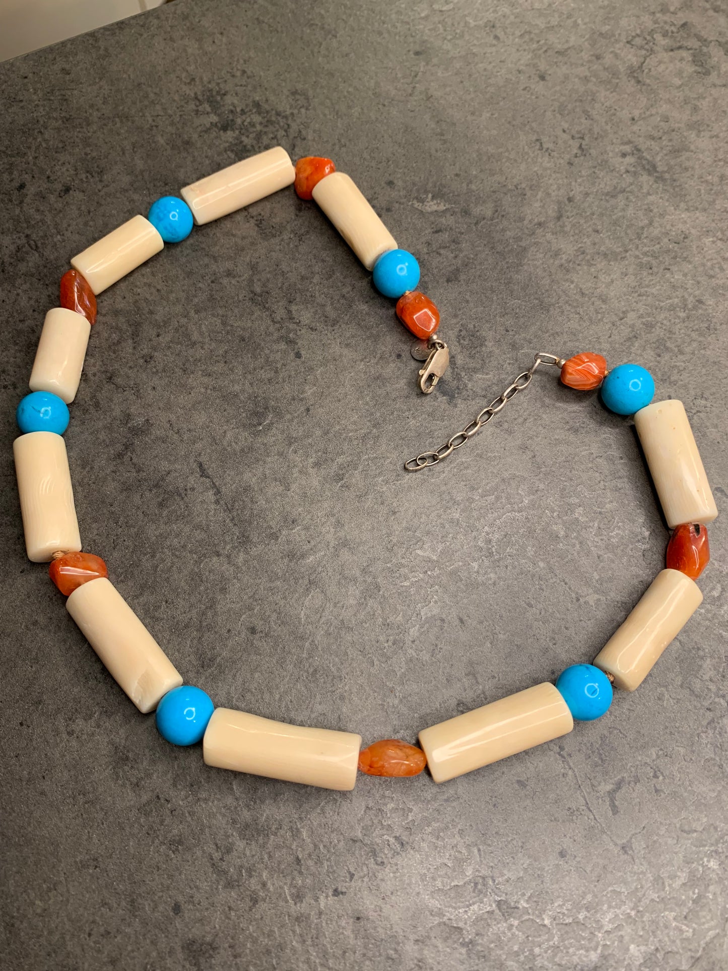 Girocollo Corallo Bianco