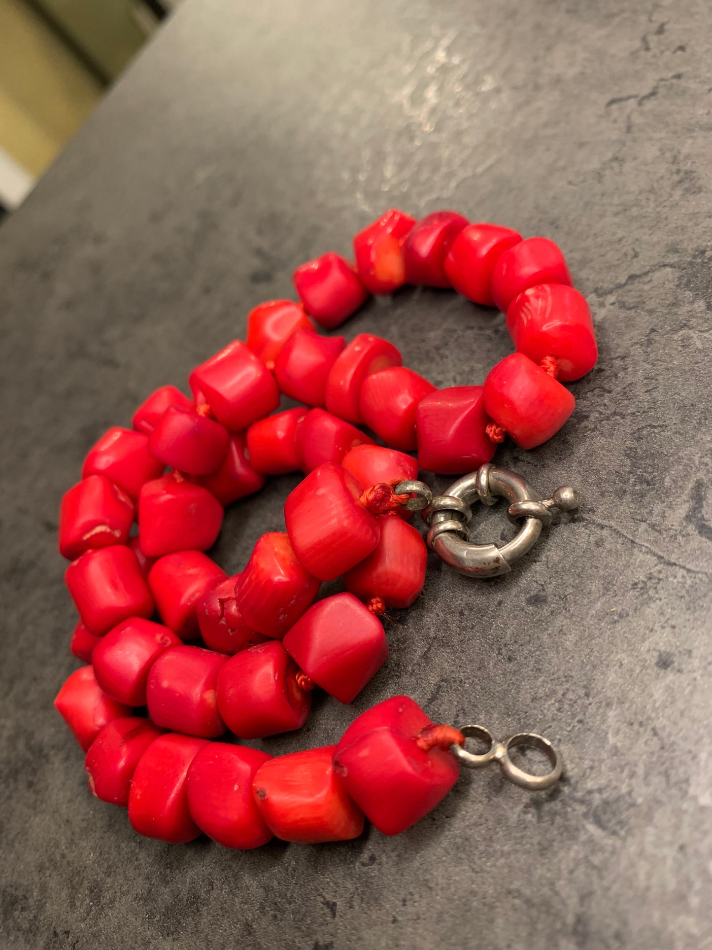 Collana corallo bambù