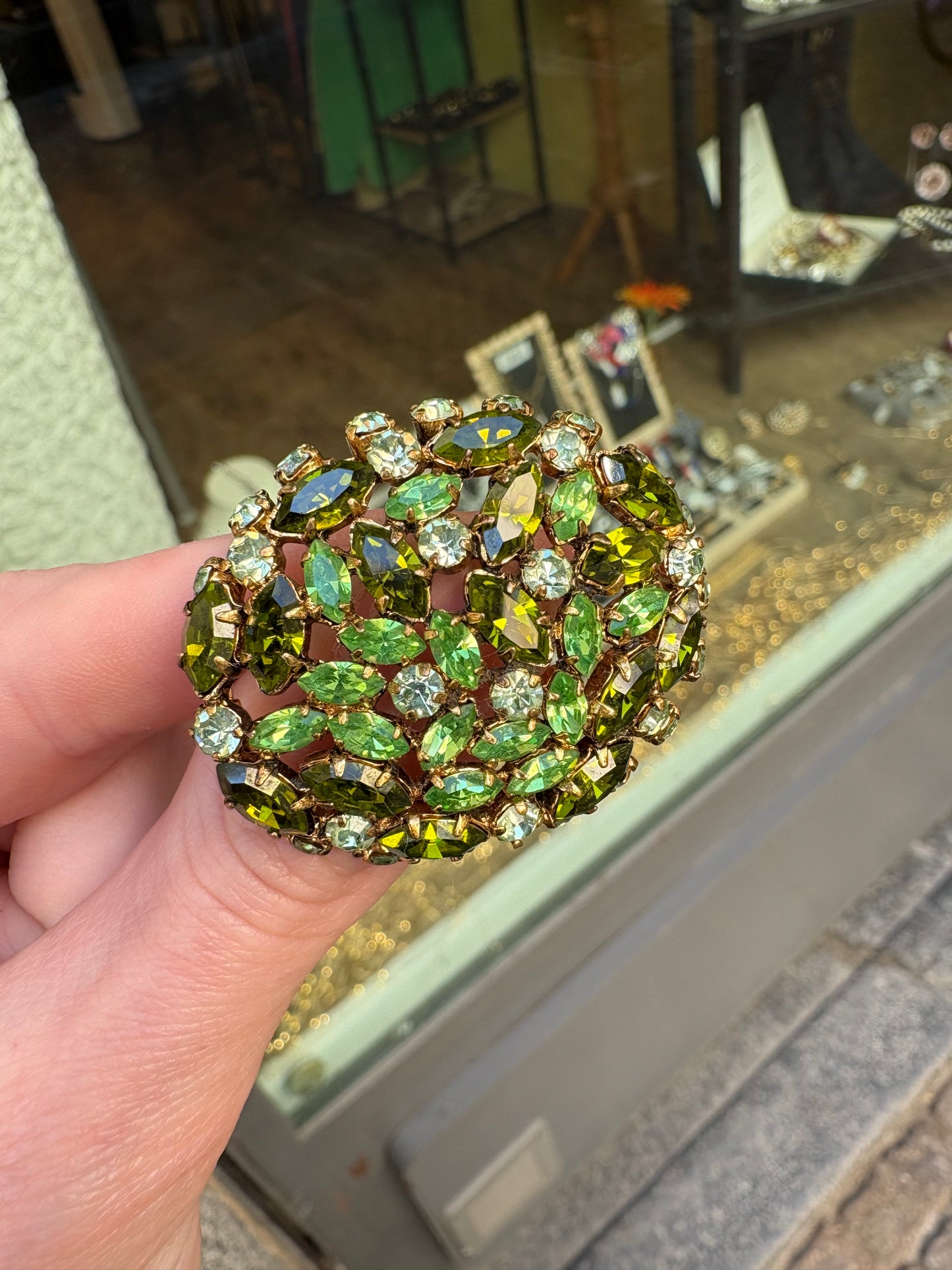 Spilla “Regina verde”