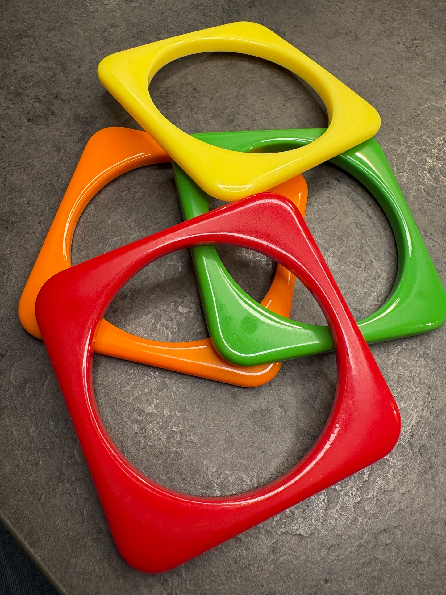 Bracciali