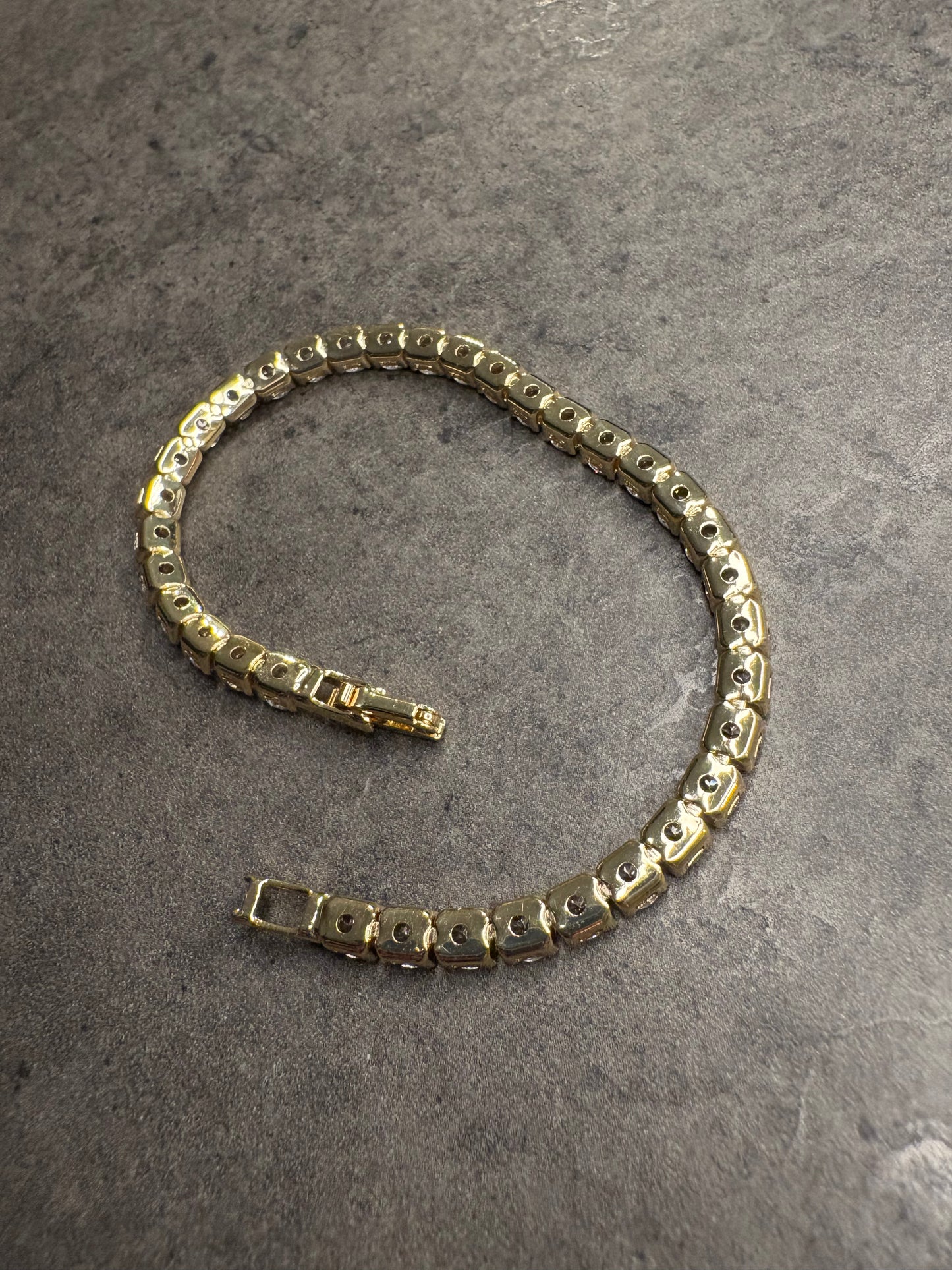 Bracciale con cristalli