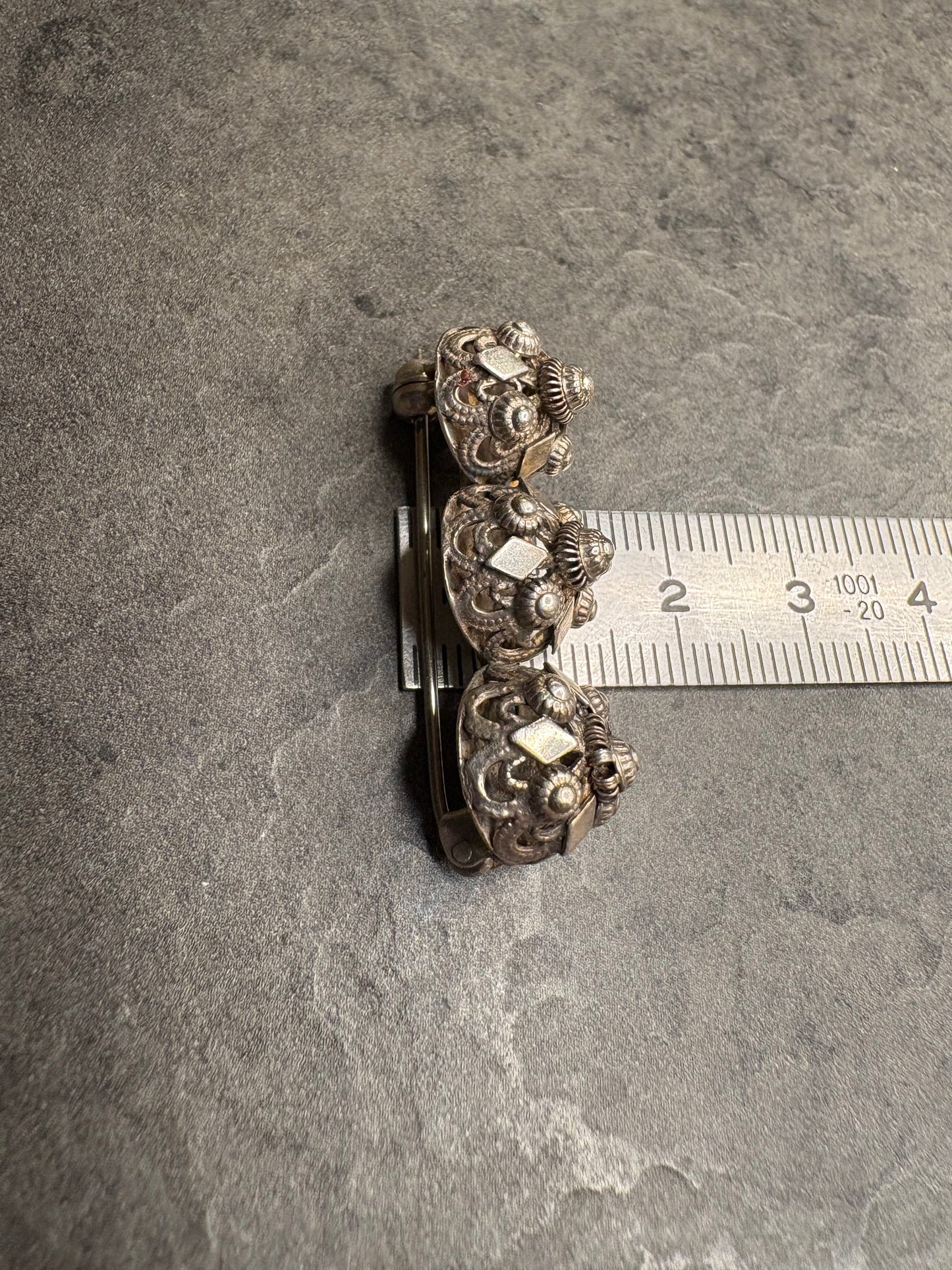 Spilla Argento 800.