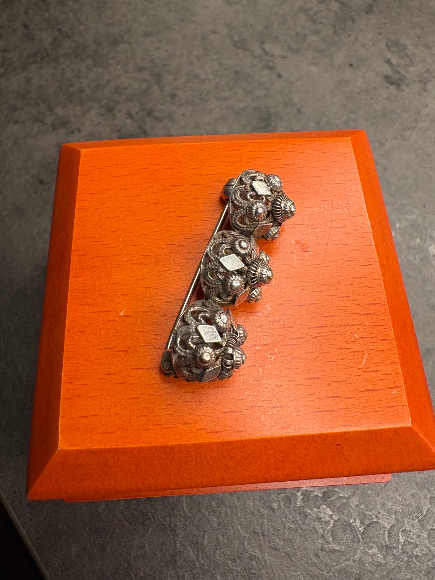 Spilla Argento 800.