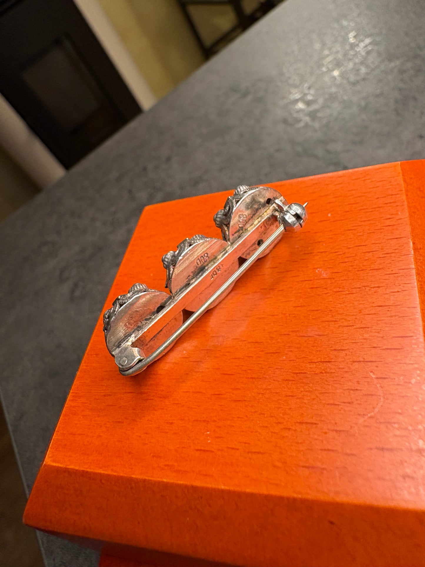 Spilla Argento 800.
