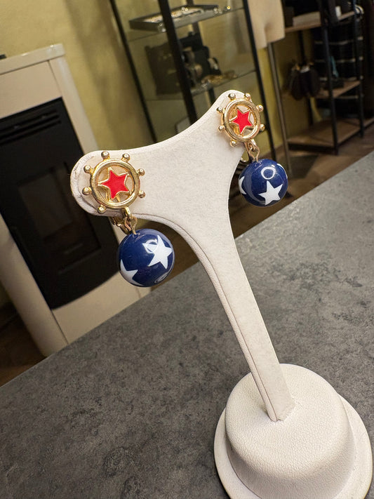 Orecchìni Avon 1993.