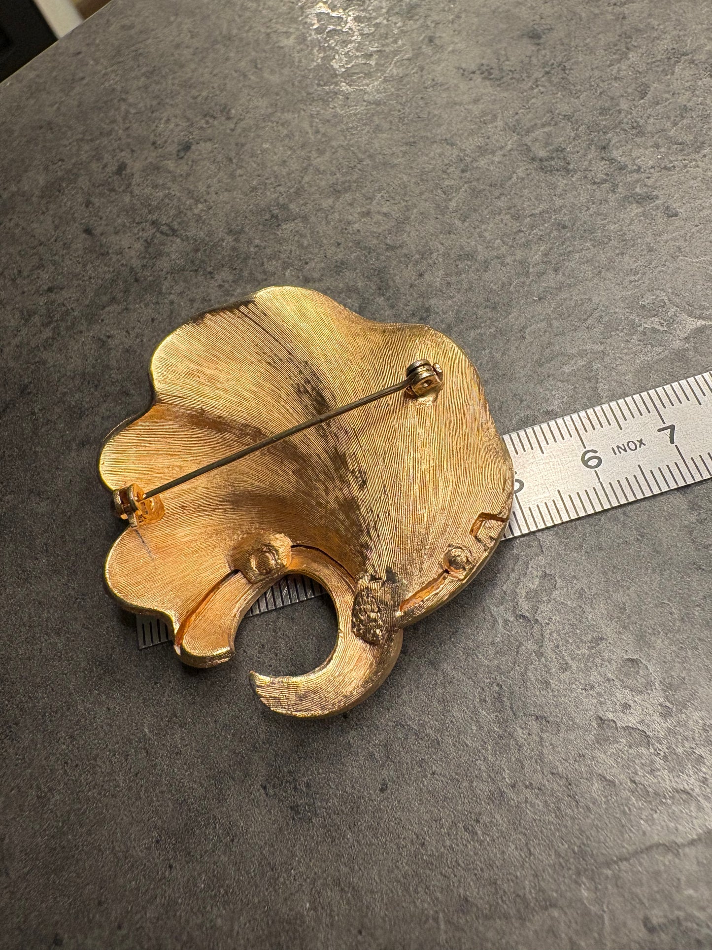 Spilla “Cristalli colorati”