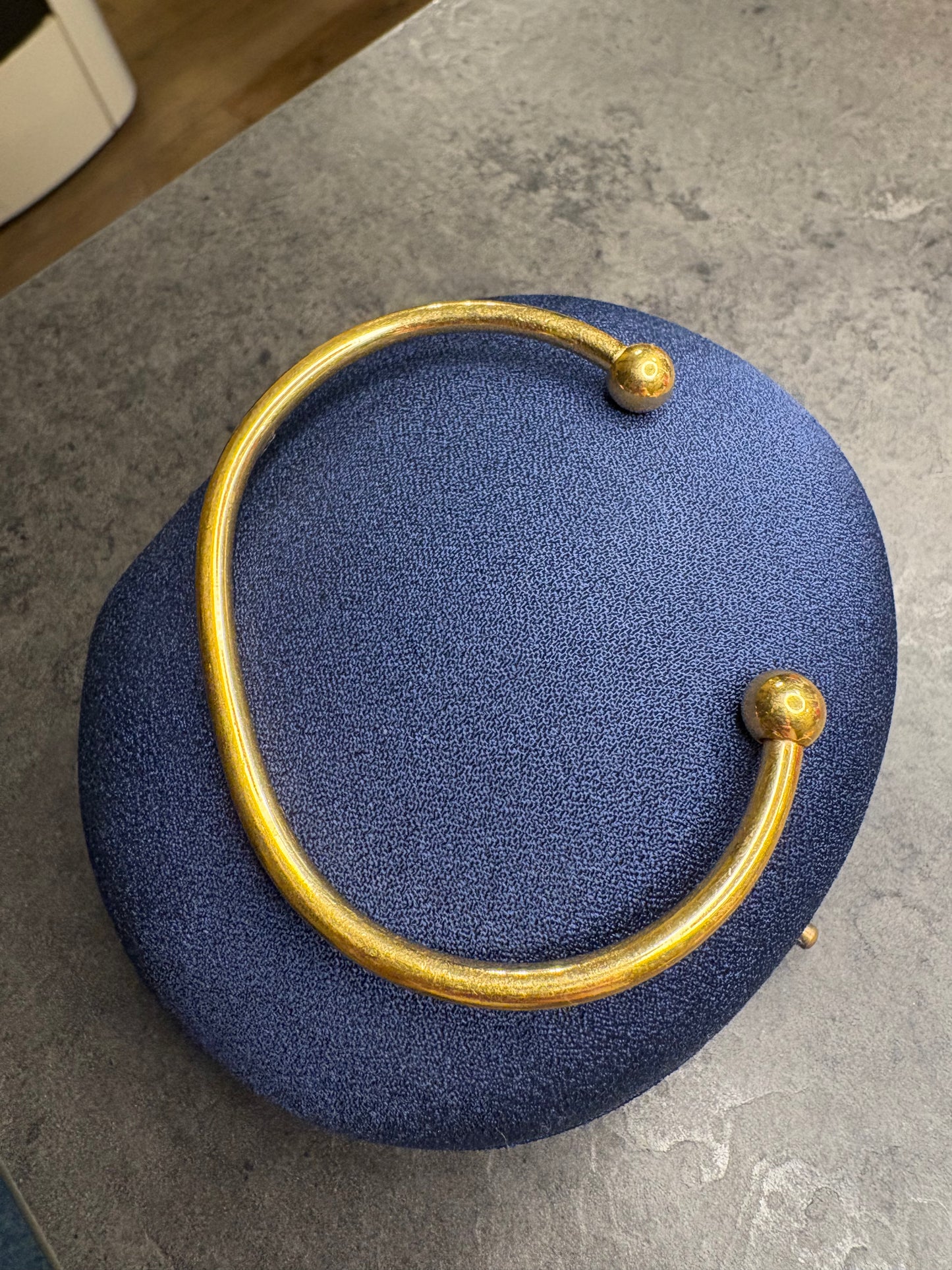 Bracciale rigido