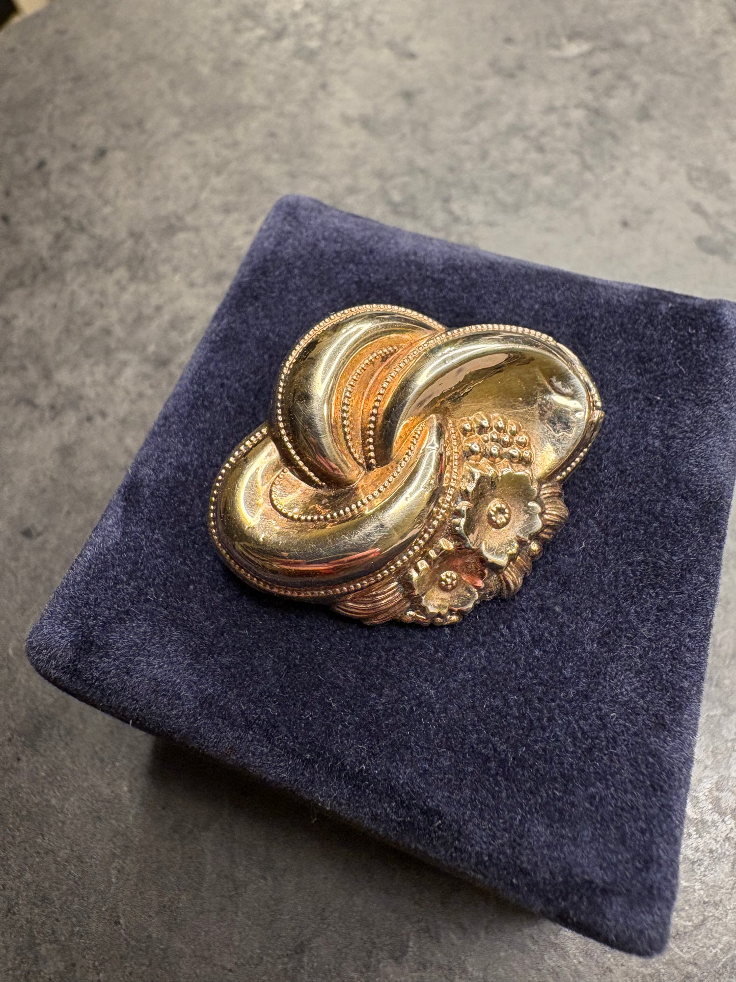 Spilla Antica “Nodo”