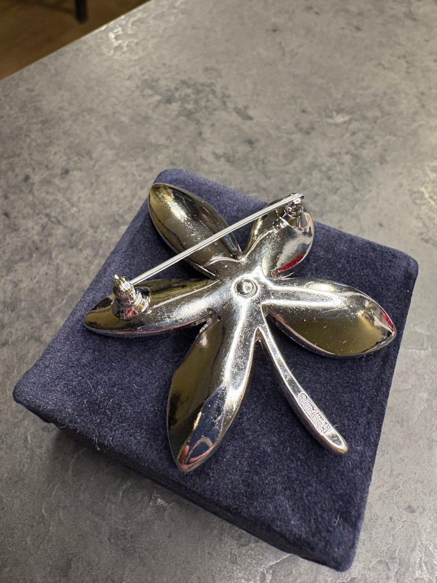 Spilla Trifari “Fiore”