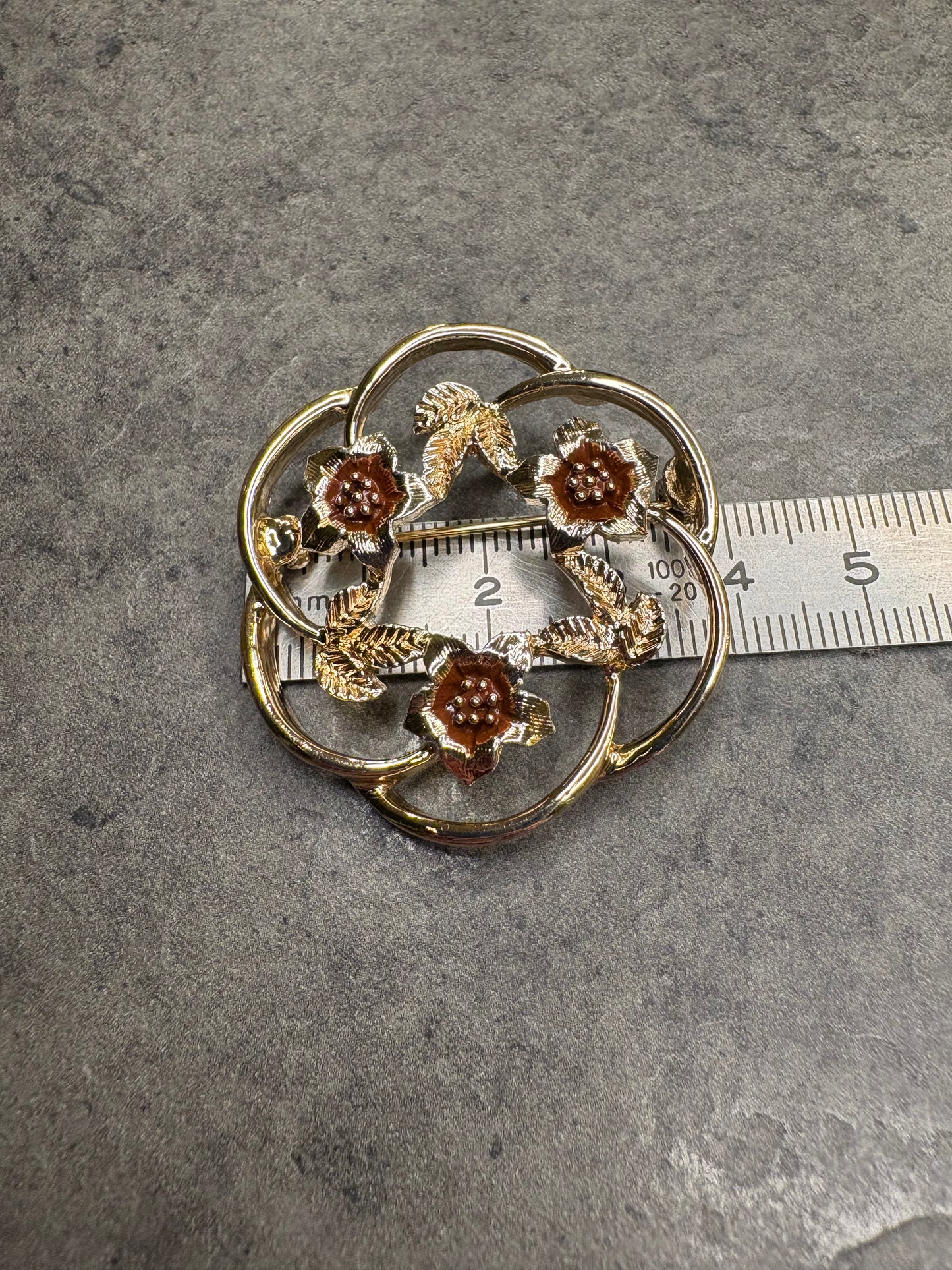 Spilla Sarah Coventry 1975.