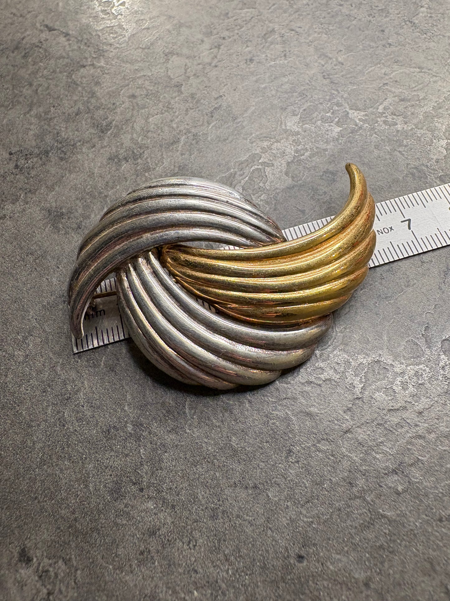 Spilla Premier Design