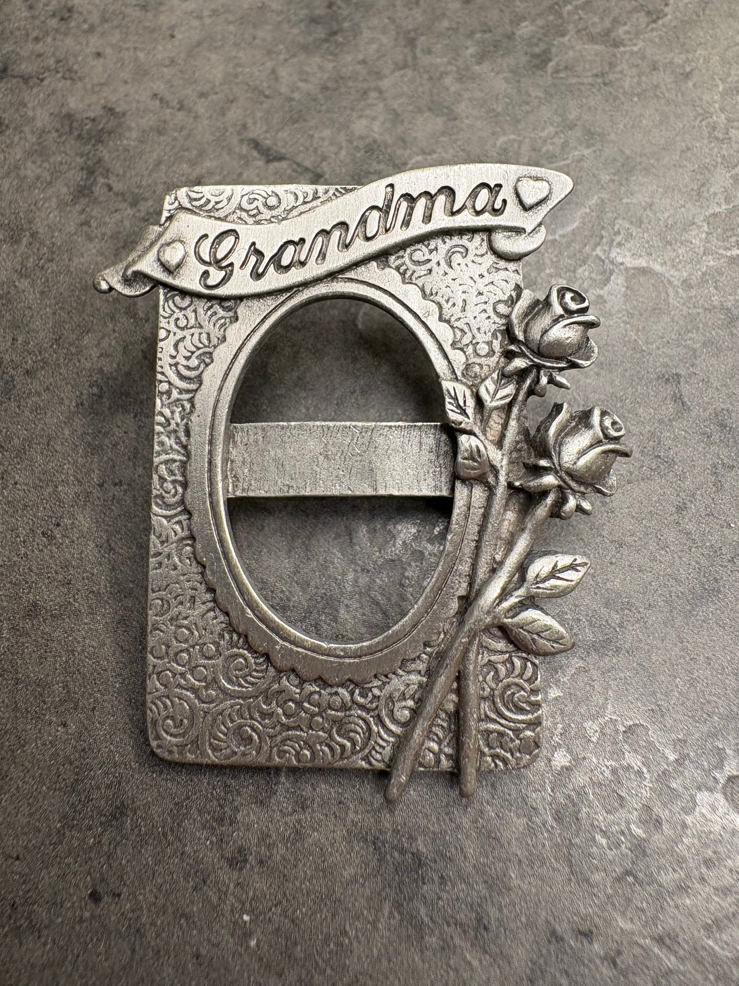 Spilla JJ “Grandma”