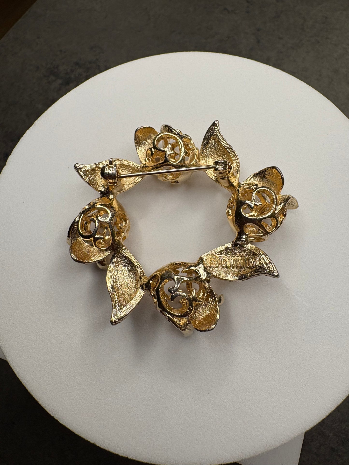 Spilla Sarah Coventry 1974