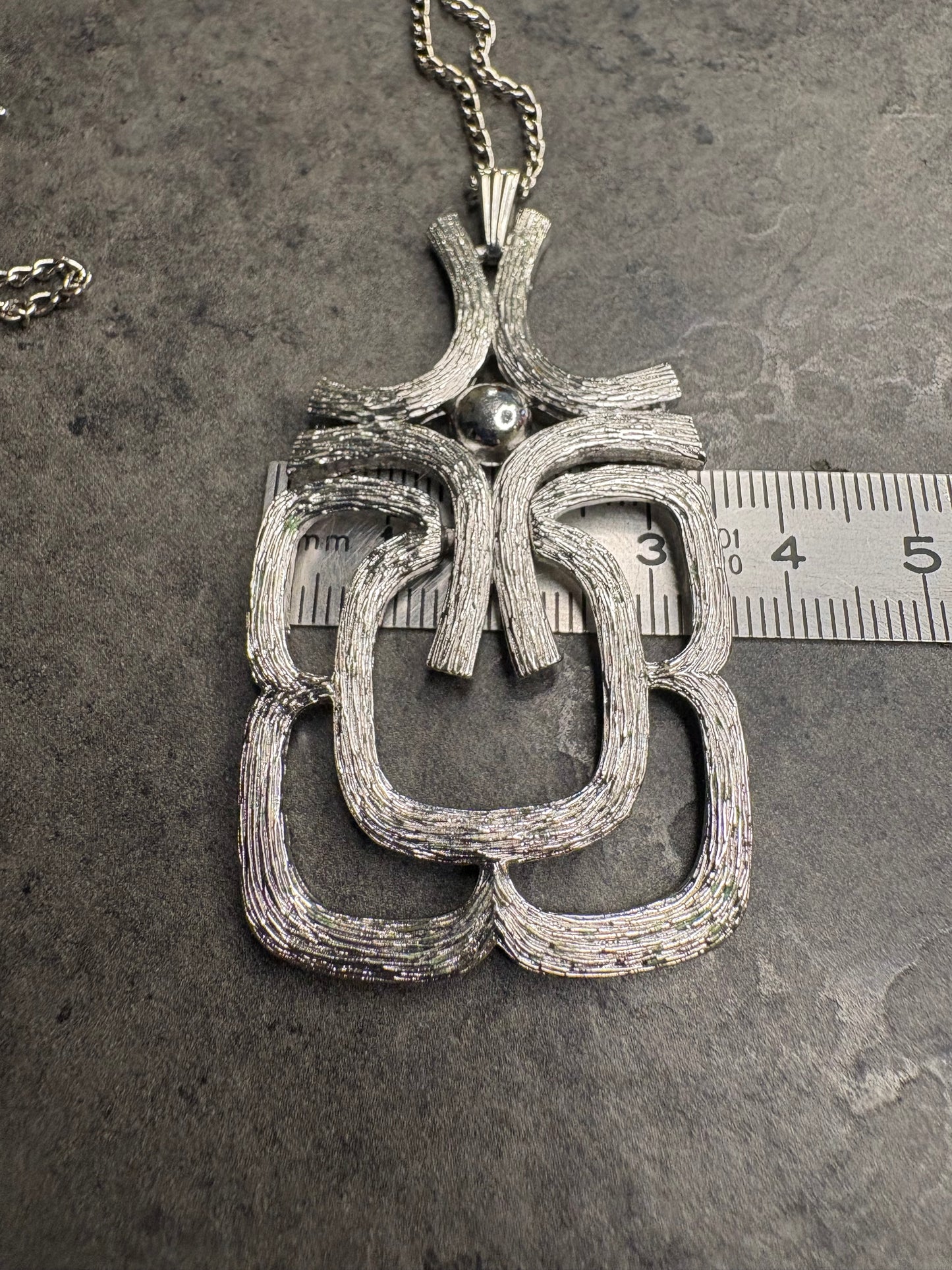 Pendente Avon “Mayan Pendant” – 1974