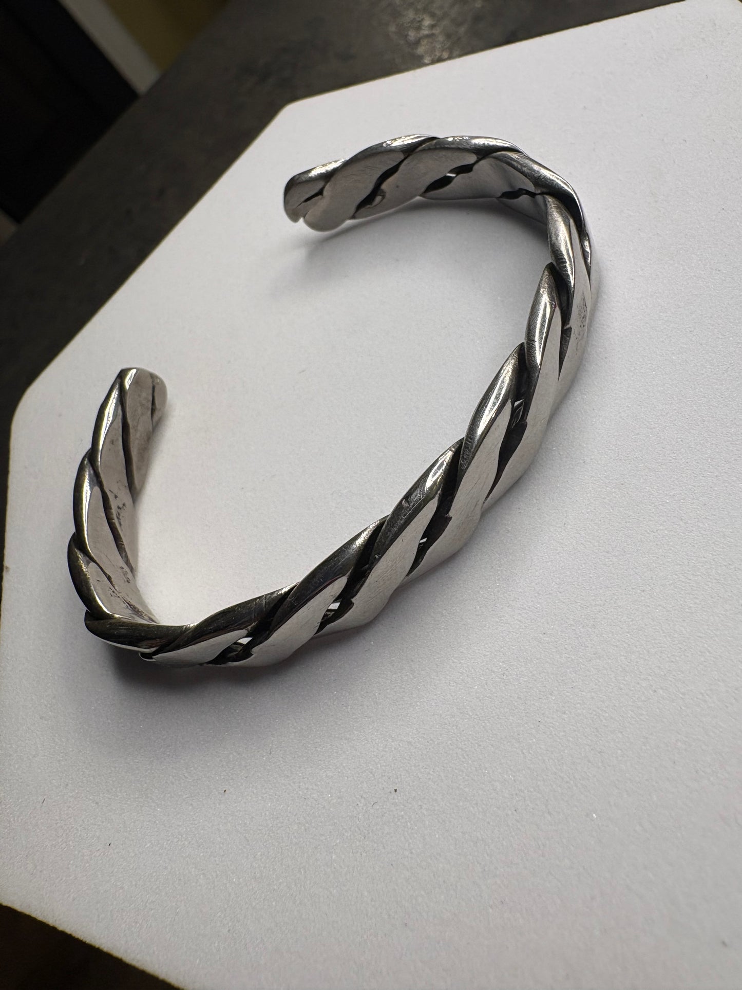 Bracciale Rigido