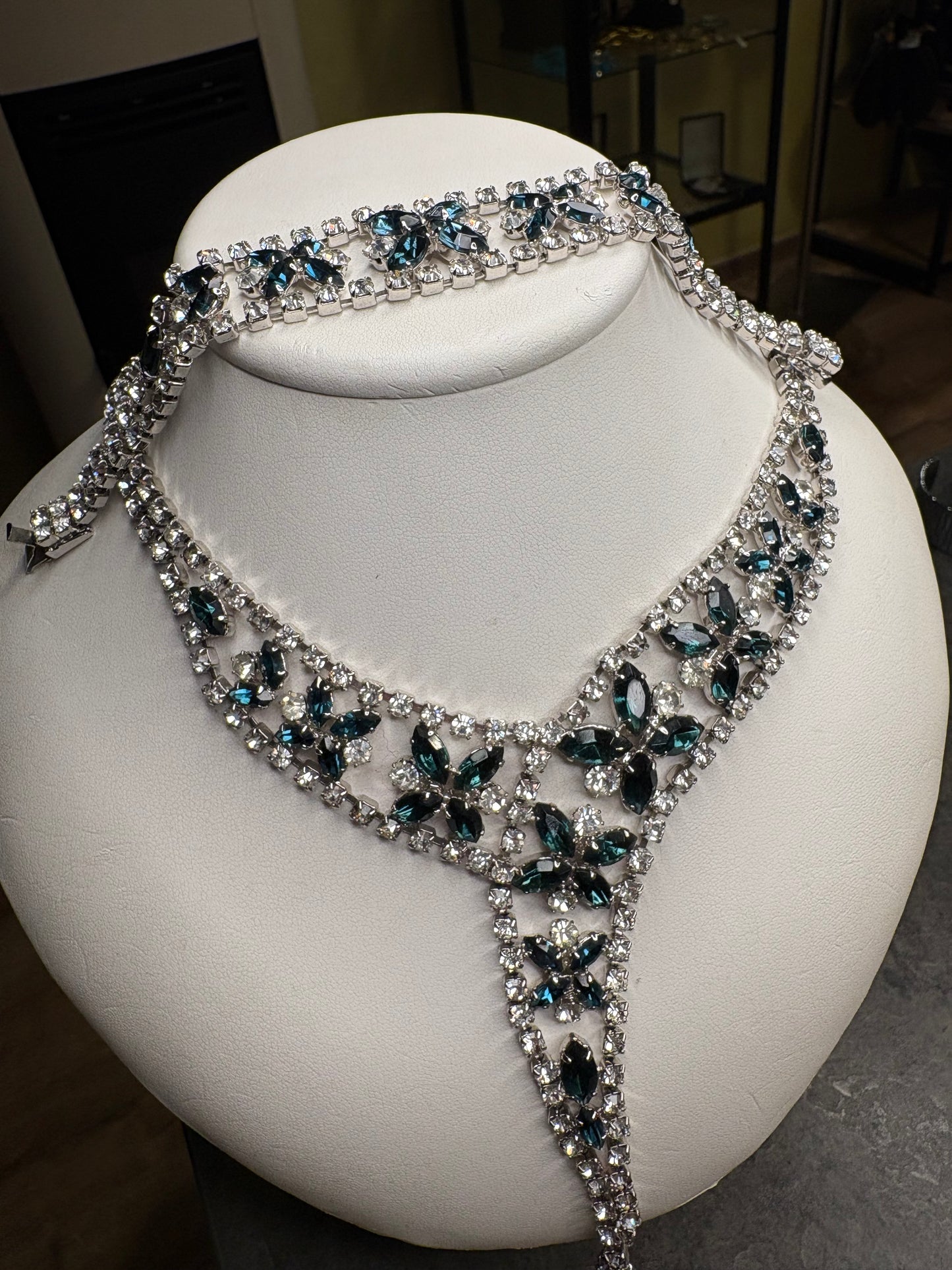 Parure “Fiori Blu”