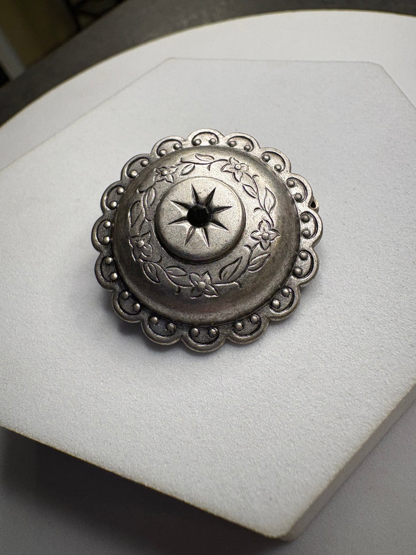 Spilla “Ornamentale”