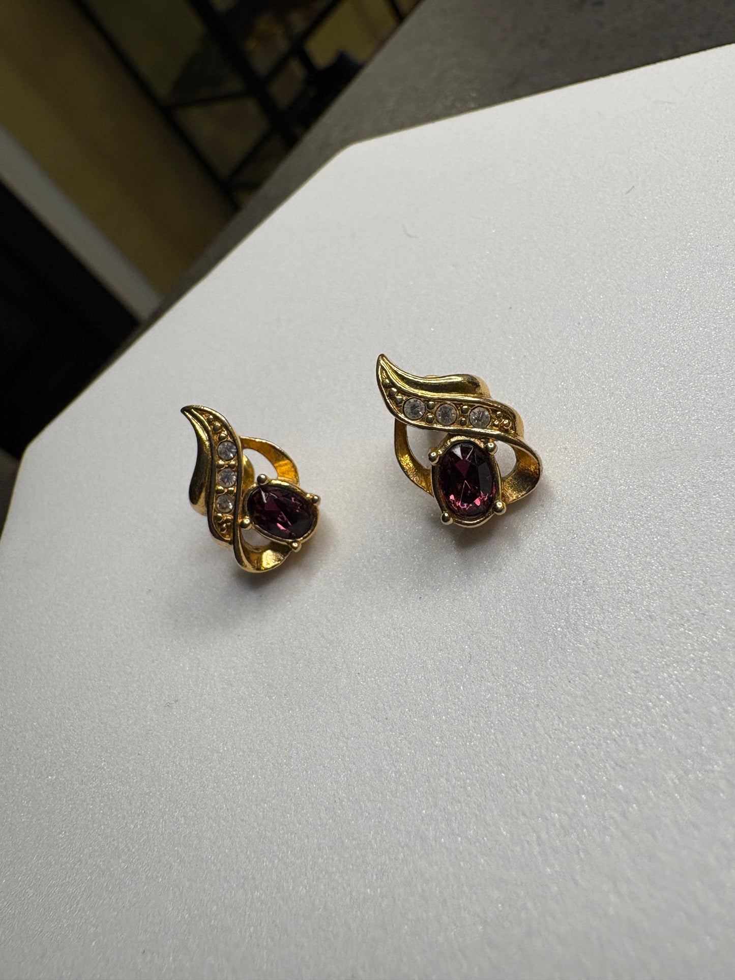 Orecchini Avon “Faux Amethyst Collection” – 1995