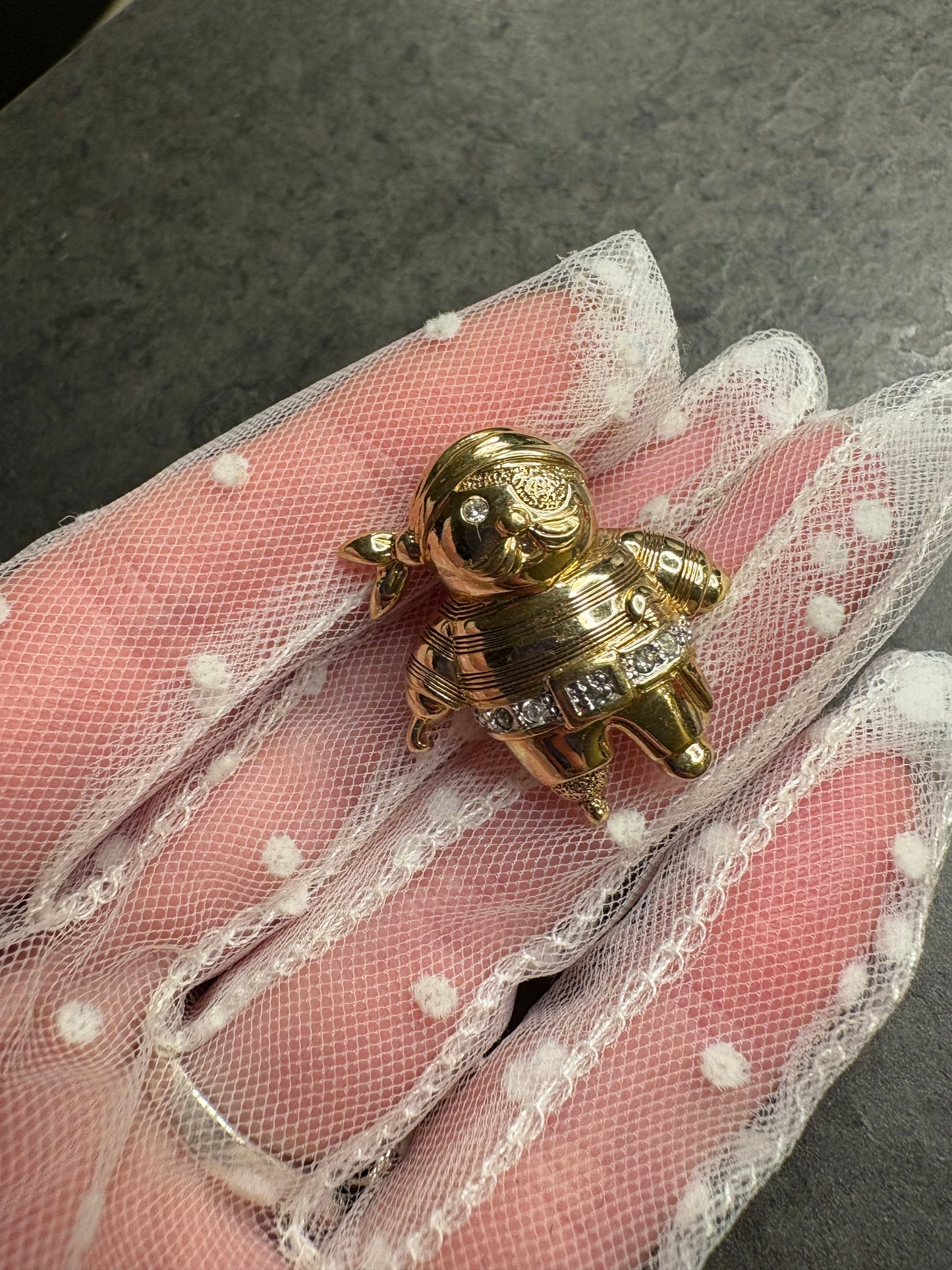 Pin Pierre Lang