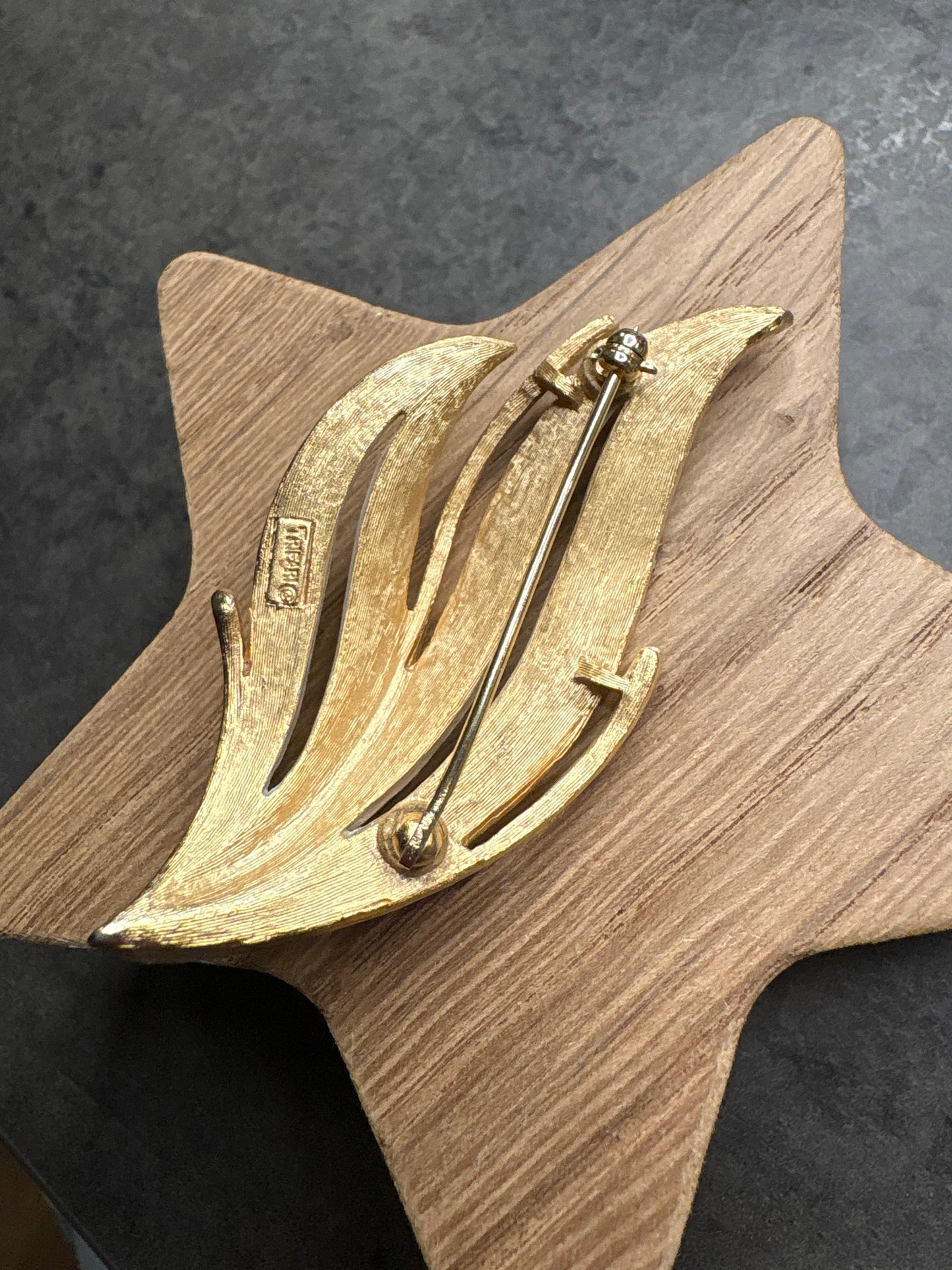 Spilla Trifari