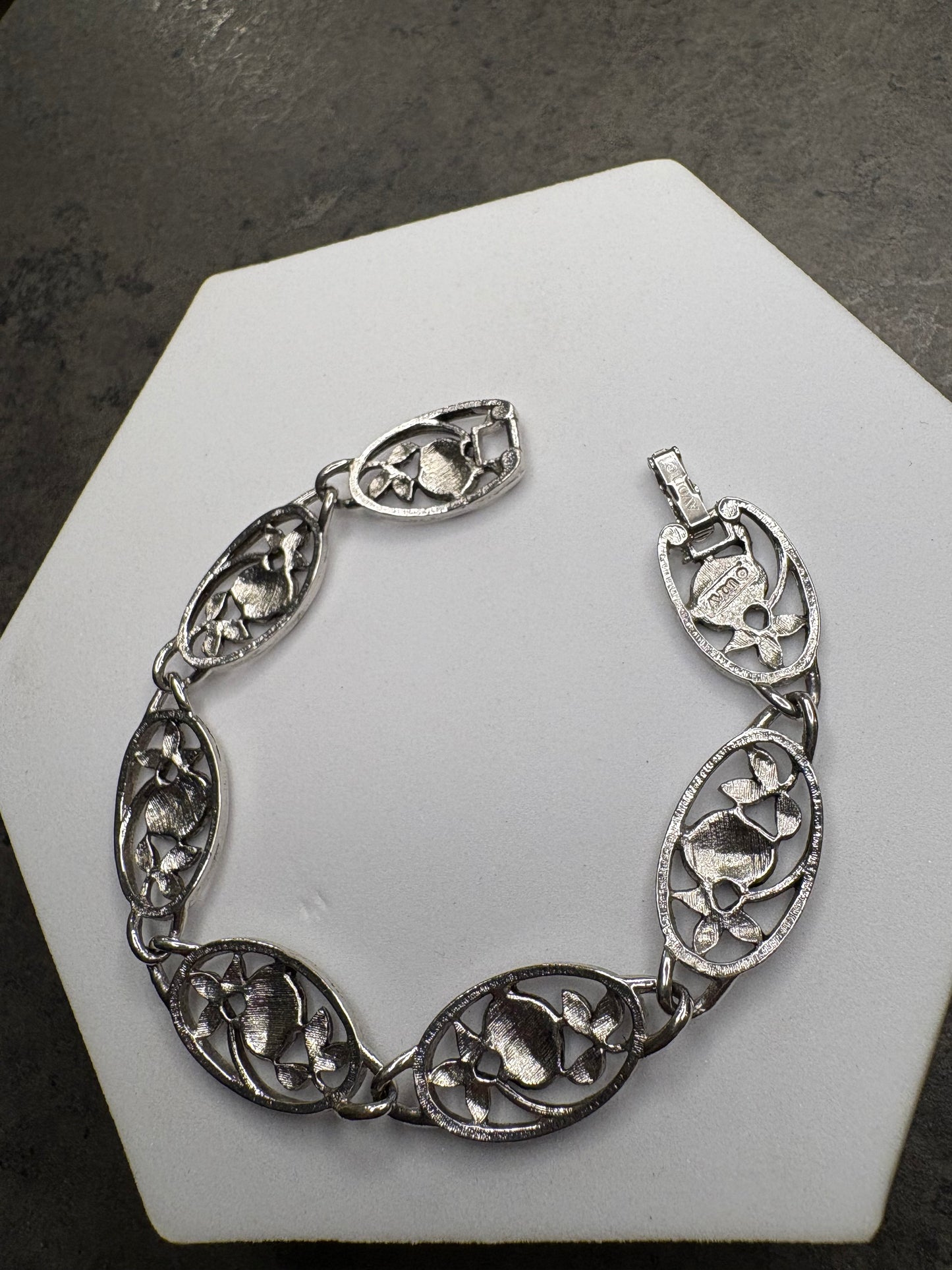 Bracciale Avon 1974