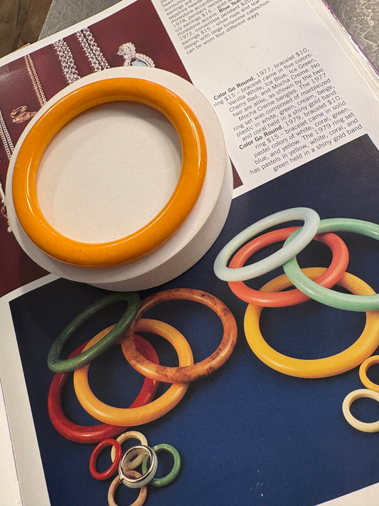 Bracciale  Avon “Color Go Round” – 1977.