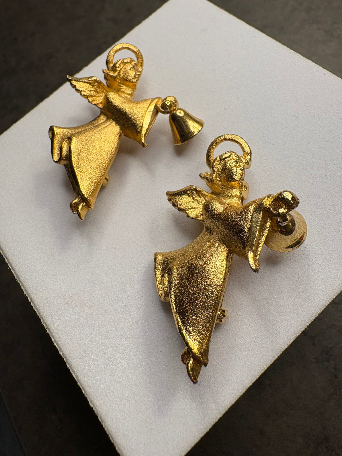 Coppia di spille Gigi Giusti