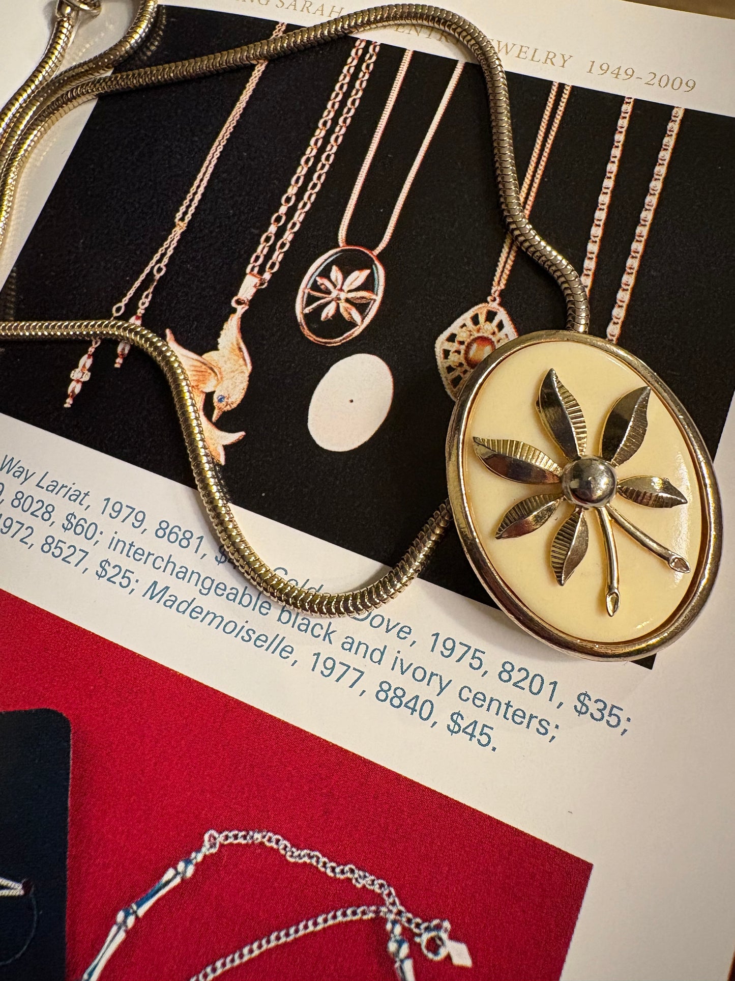 Collana Sarah Coventry 1979