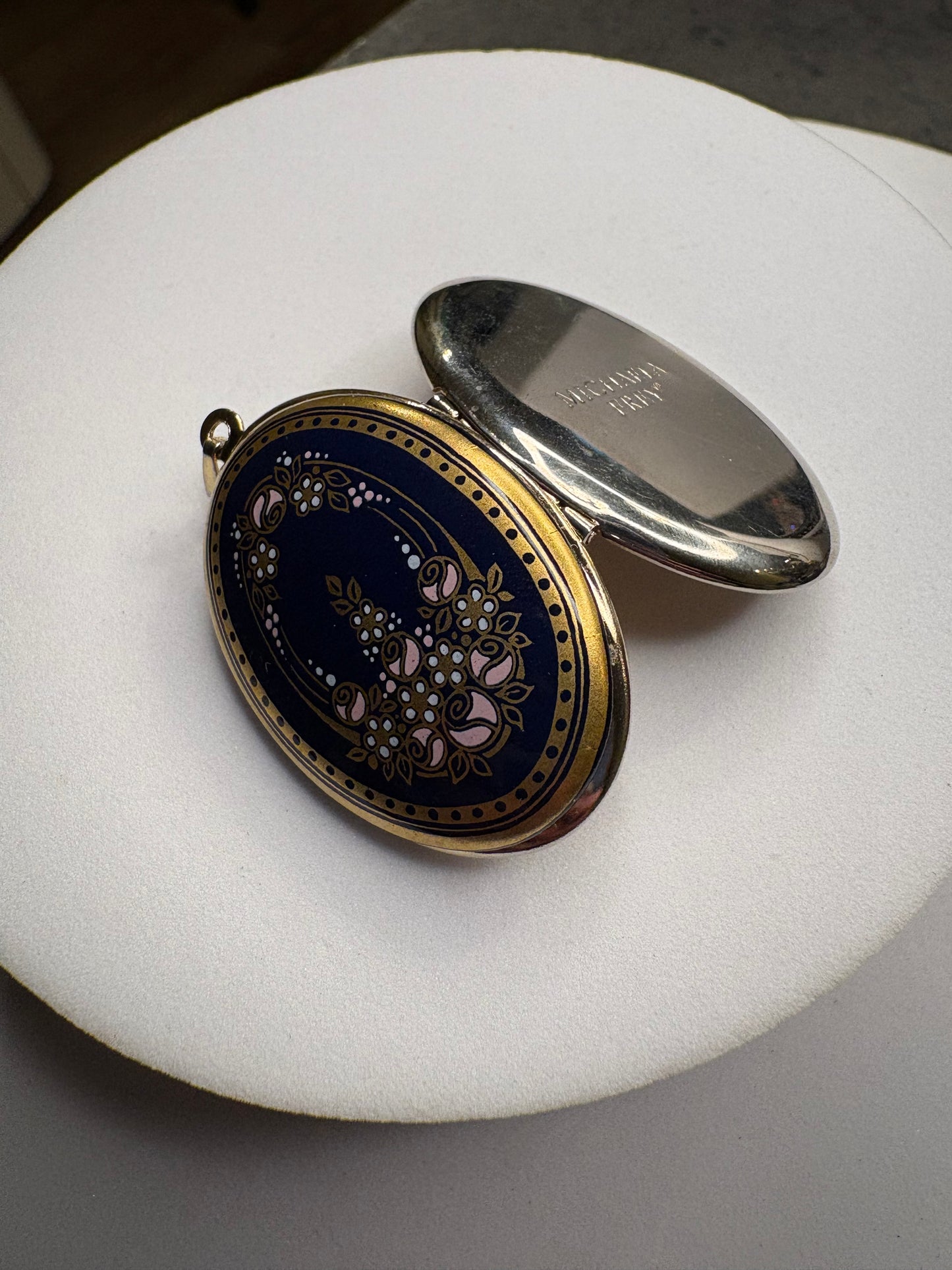 Pendente- Locket Michaela Frey