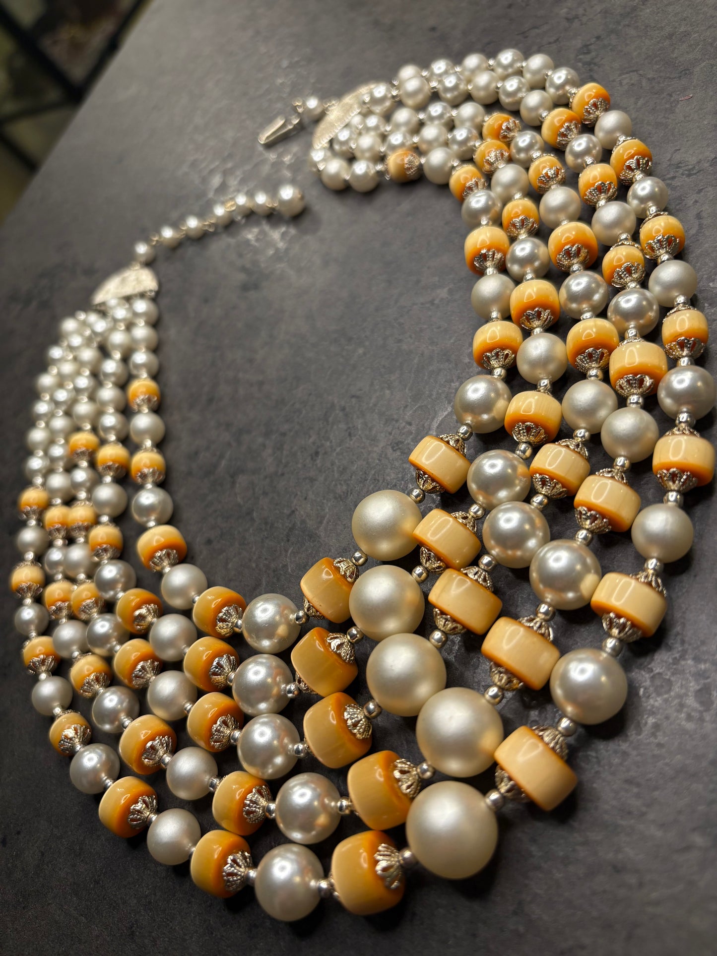 Collana Japan