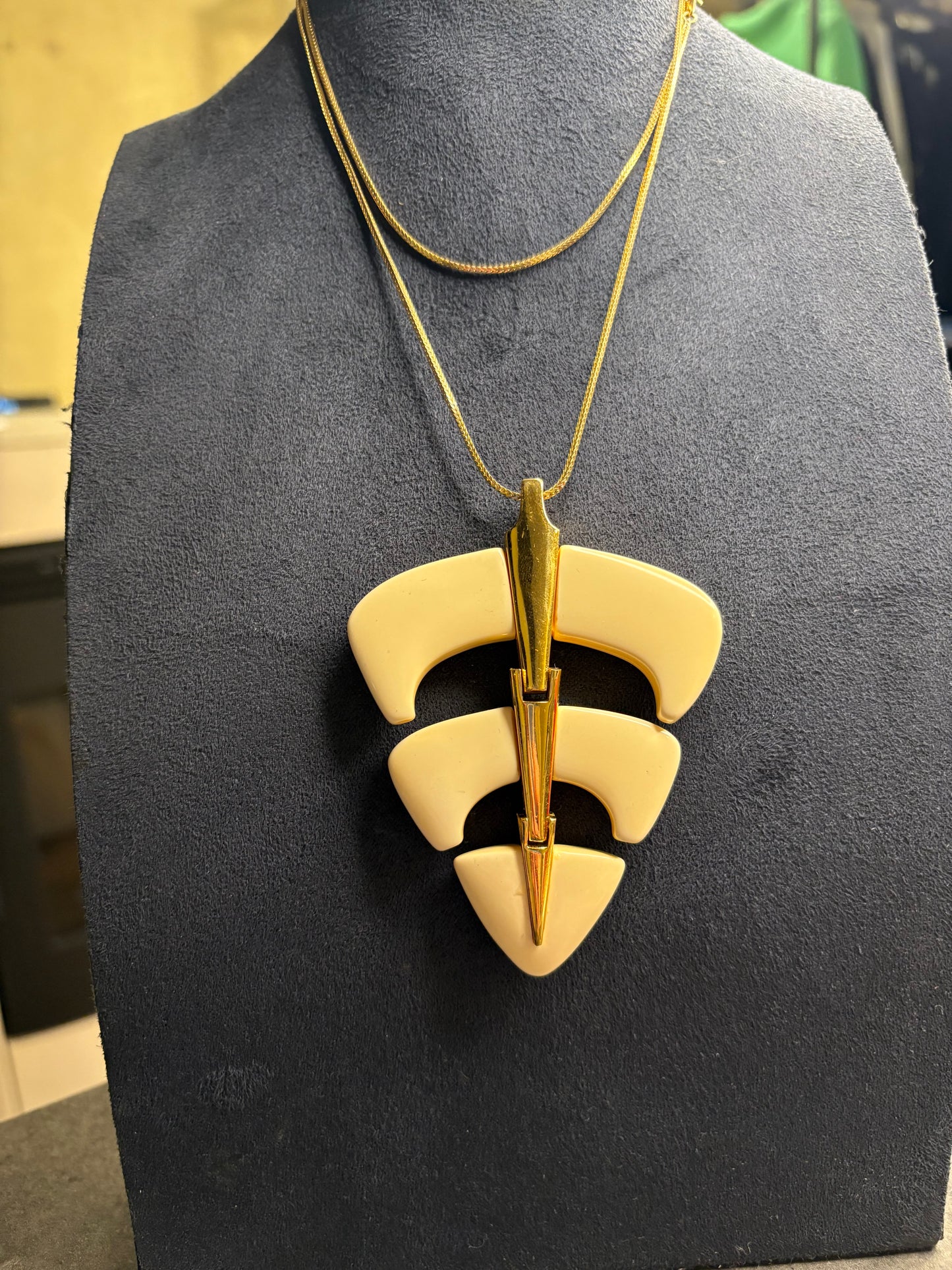 Collana Trifari