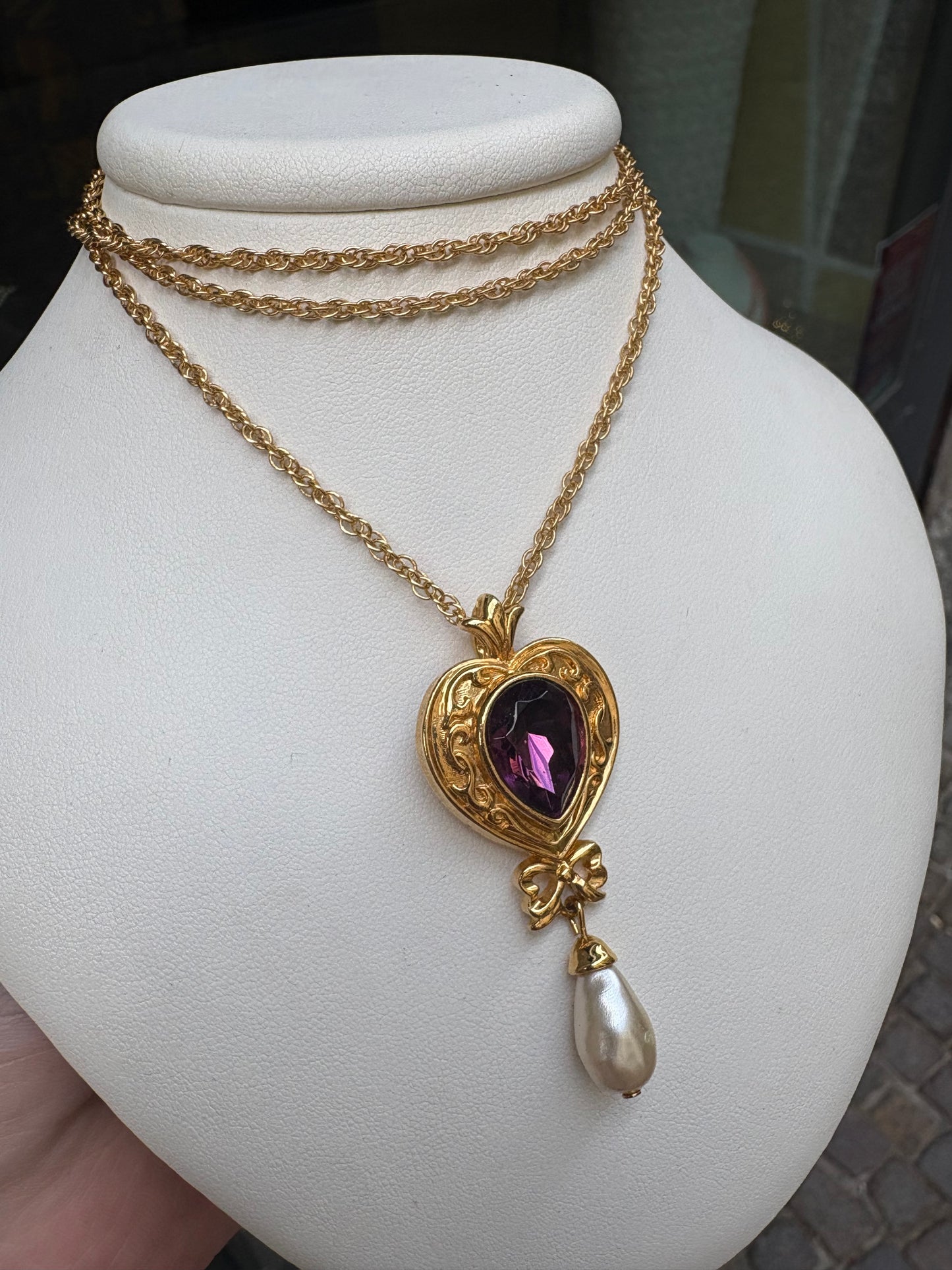 Collana Avon “Renaissance Beauty” – Collezione 1987