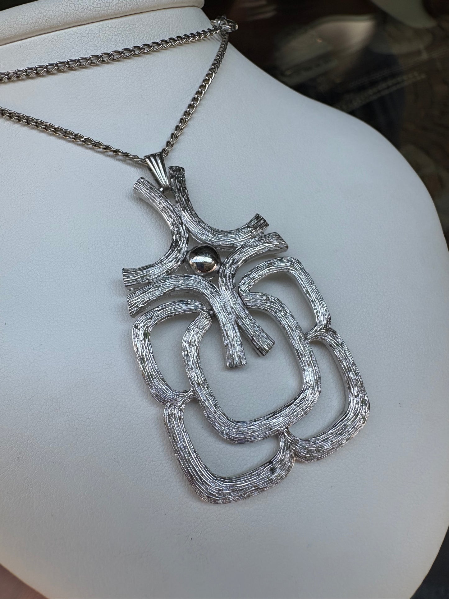 Pendente Avon “Mayan Pendant” – 1974