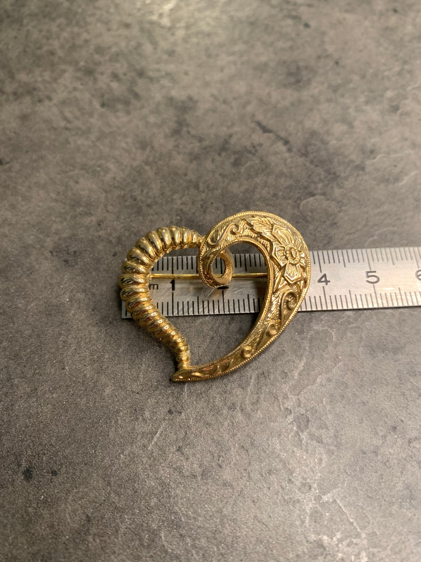 Spilla “1928” Cuore