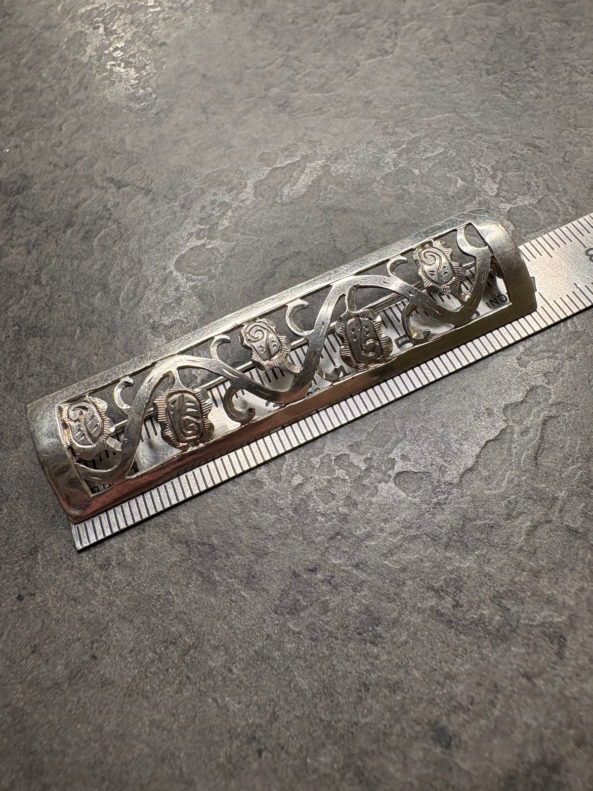 Brooch Handarbeit argento 800