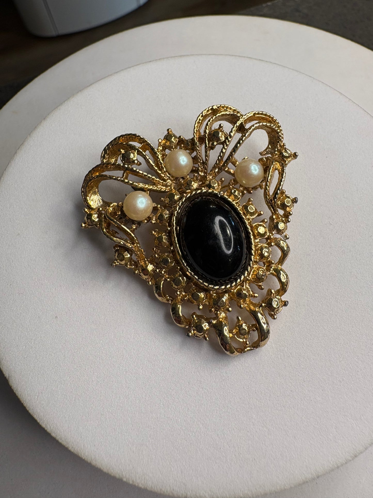 Spilla Cabochon Nero