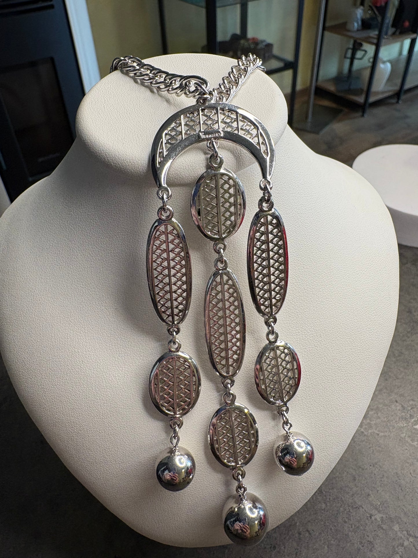 Collana Trifari