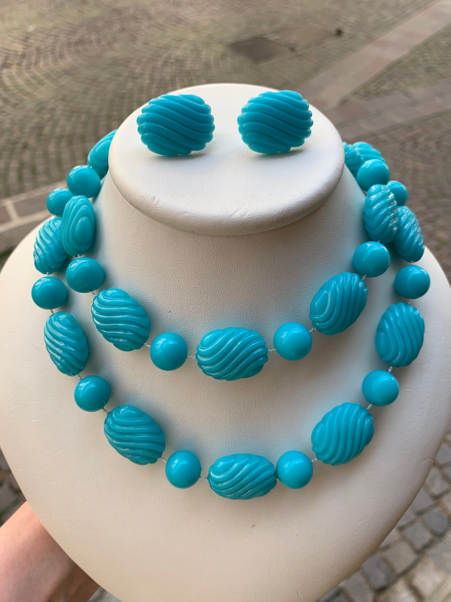 Parure Avon “Color Shapes”