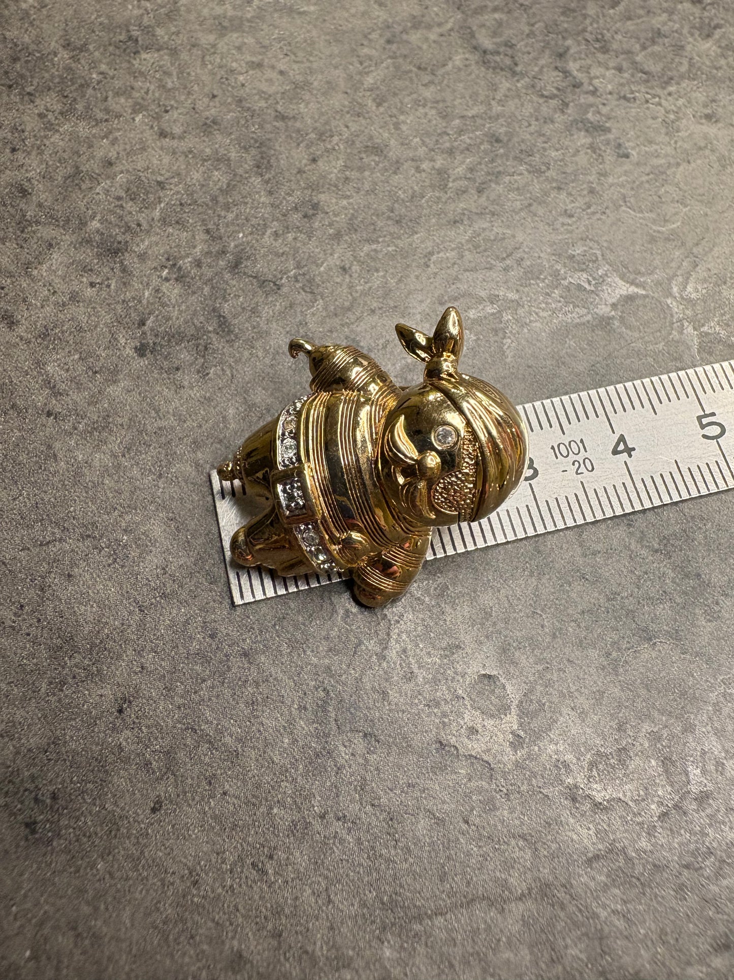Pin Pierre Lang