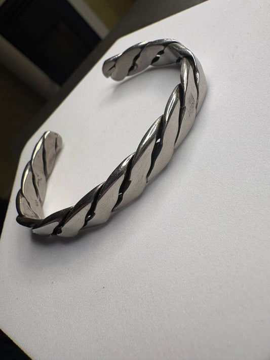 Bracciale Rigido