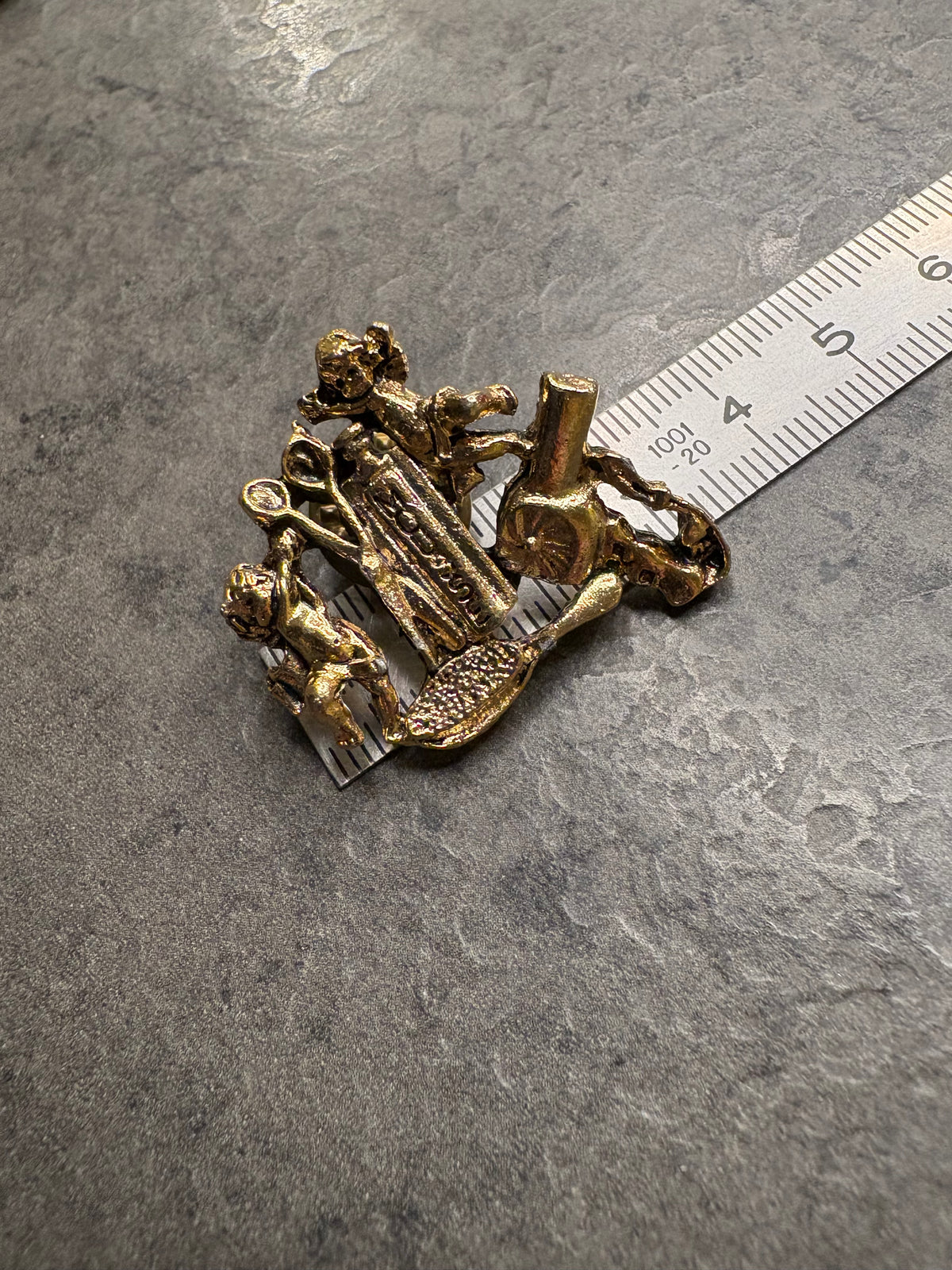 Pin Camco