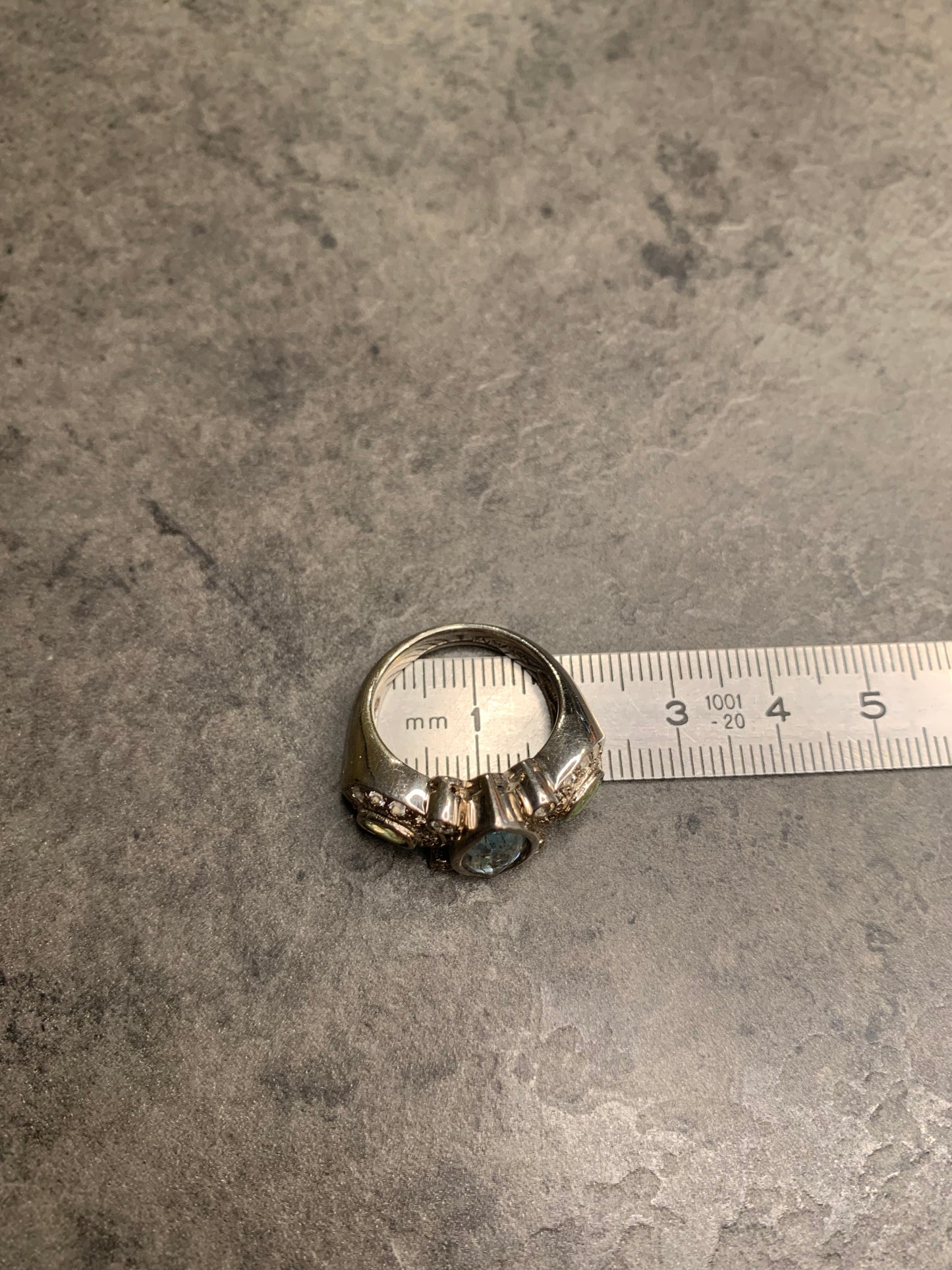 Anello Topazio e Peridoti