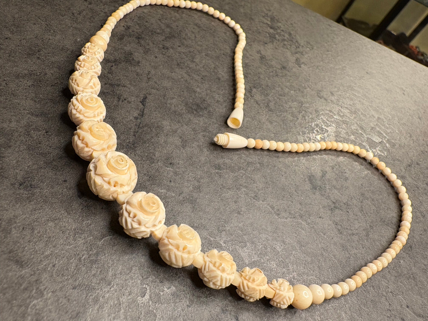 Collana “Rose”