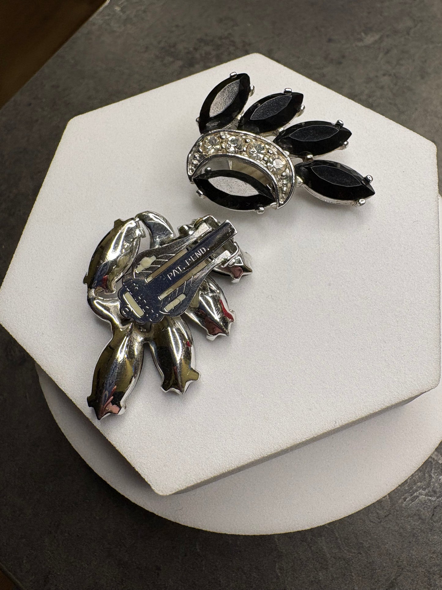 Orecchini Sarah Coventry 1964