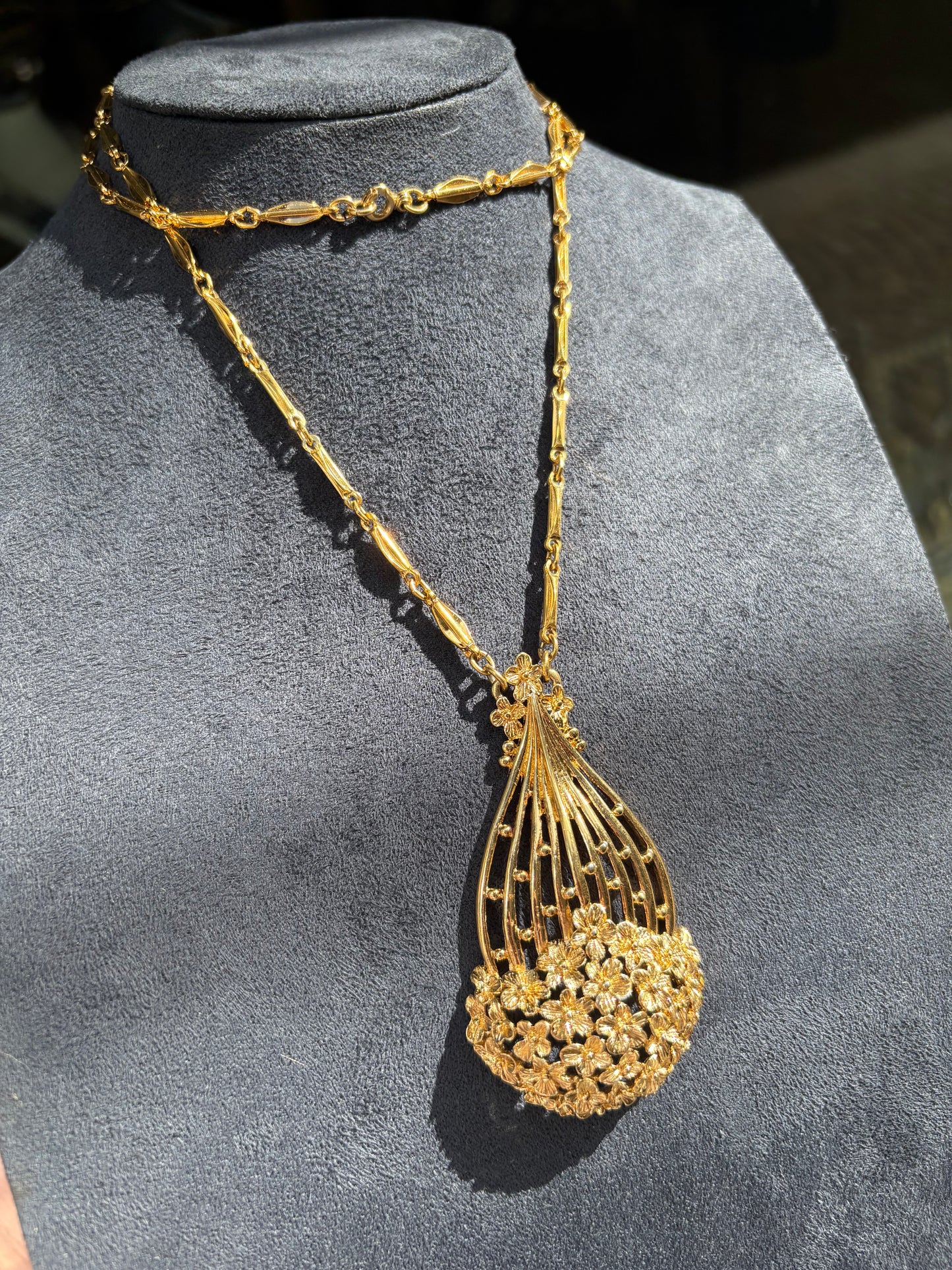 Collana Monet