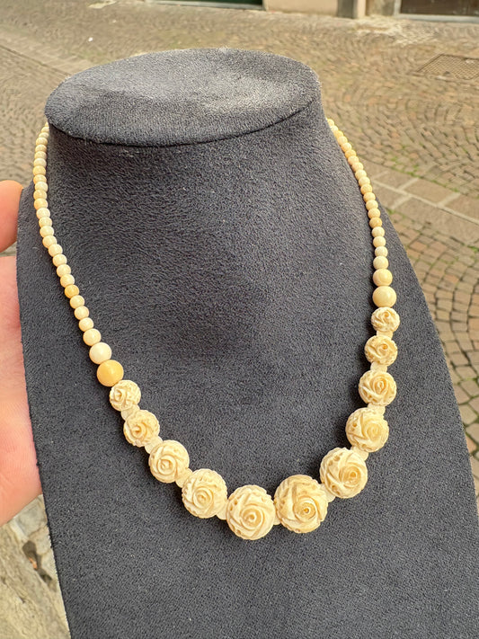 Collana “Rose”
