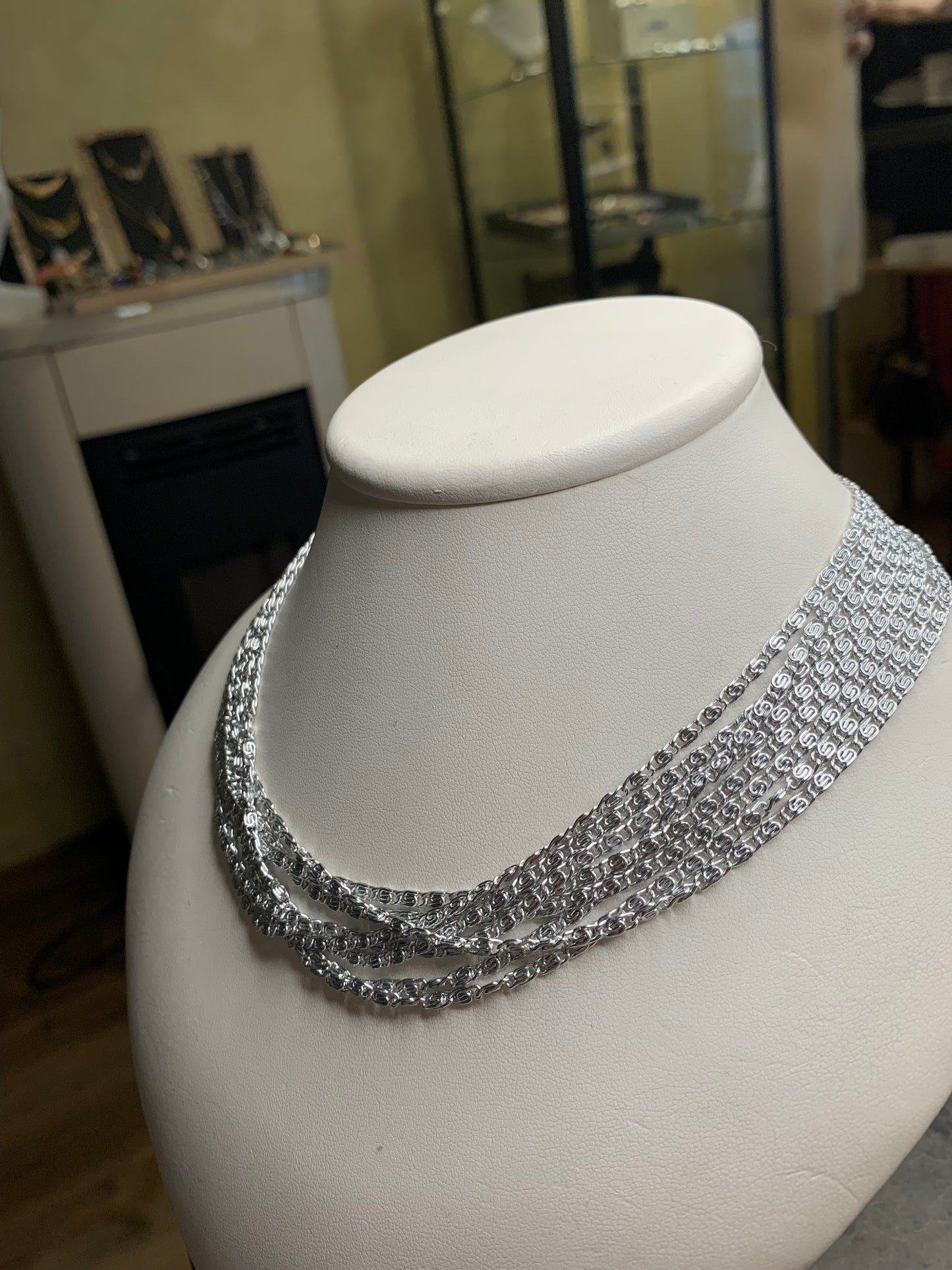 Collier Sarah Coventry 1960.